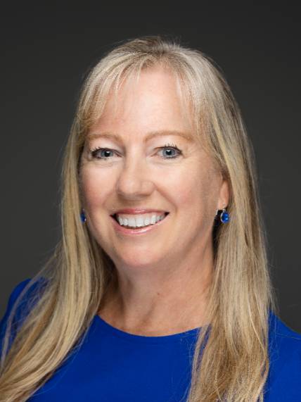 DeAnna_Martin_headshot-cropped