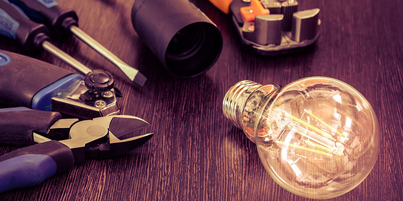 GES773 Electrical Technician